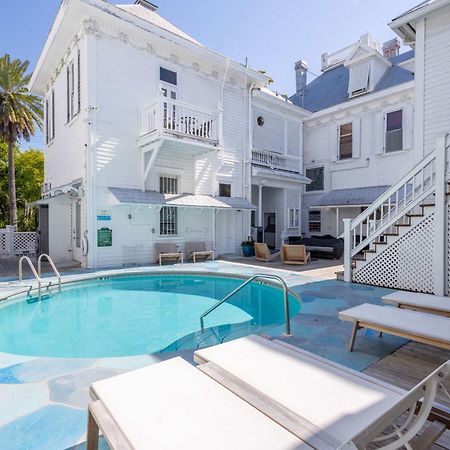Hotel Deluxe King - Curry Mansion With Pool! Cayo Hueso Exterior foto