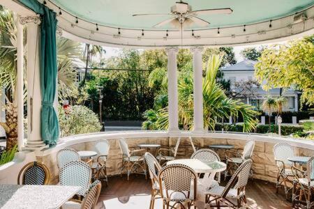 Hotel Deluxe King - Curry Mansion With Pool! Cayo Hueso Exterior foto